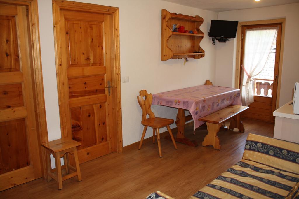 Apartamento Casa Longa Livigno Habitación foto