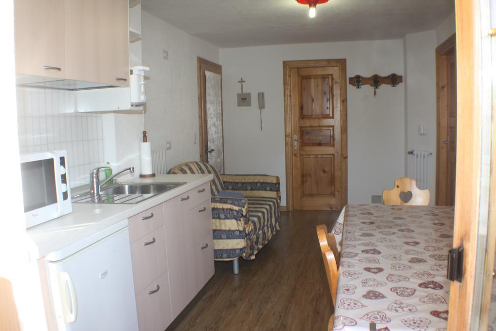 Apartamento Casa Longa Livigno Habitación foto