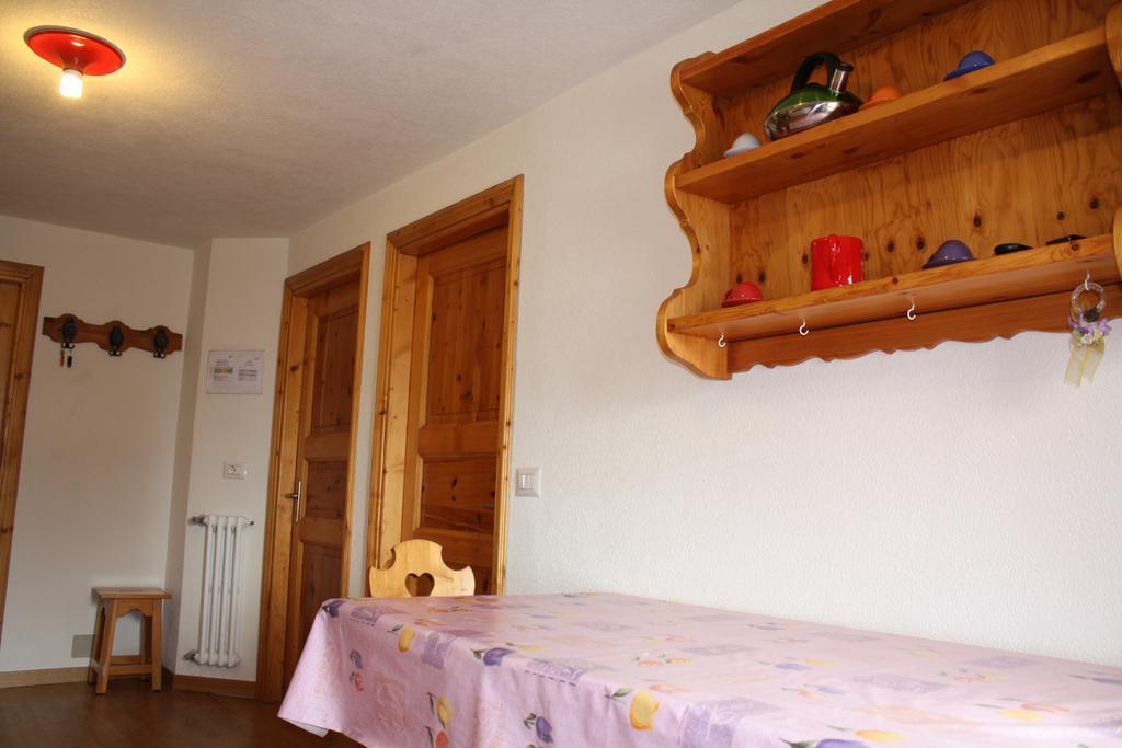 Apartamento Casa Longa Livigno Habitación foto